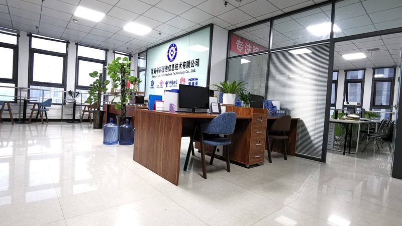 小标题：IT定制开发面临的挑战