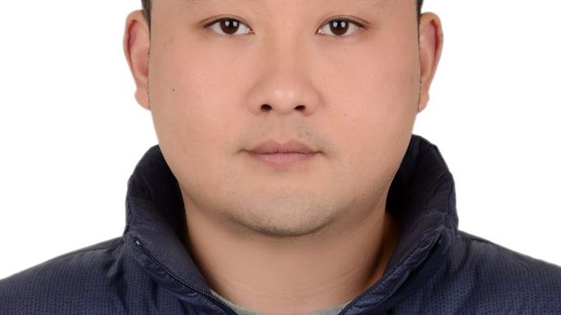小标题：定制开发的必要性